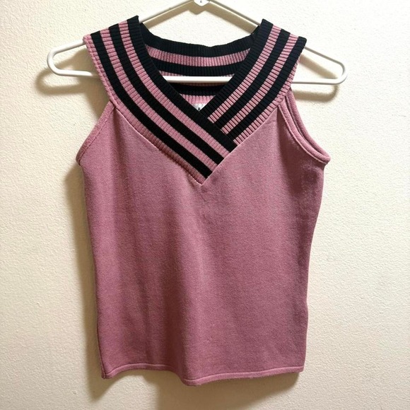 A. Byer Tops - True Y2K A.‎ Byer Brand Top size M Paper Tag
